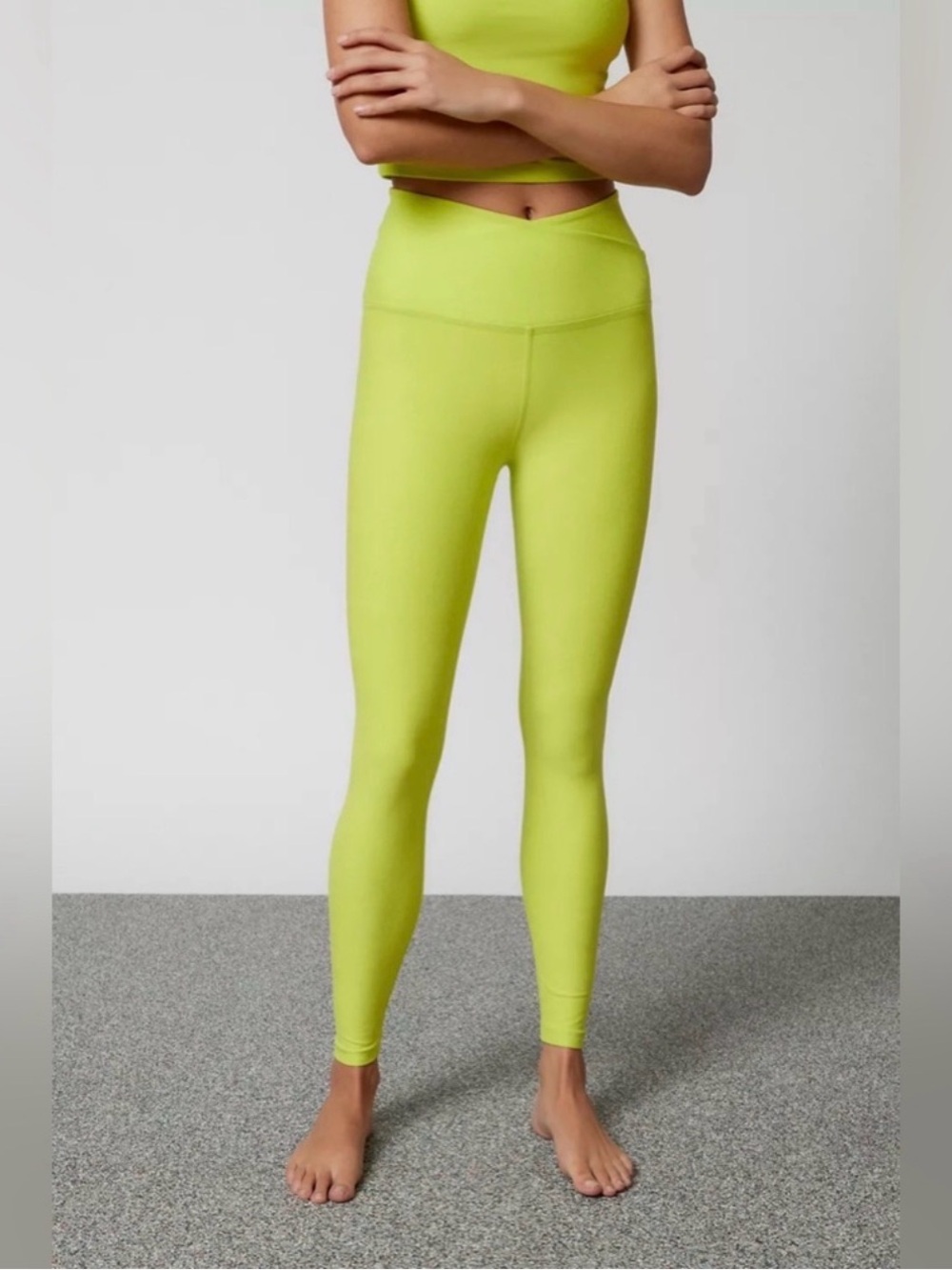 Beyond Yoga High-Waist Crossover Leggings  in Neon Lime